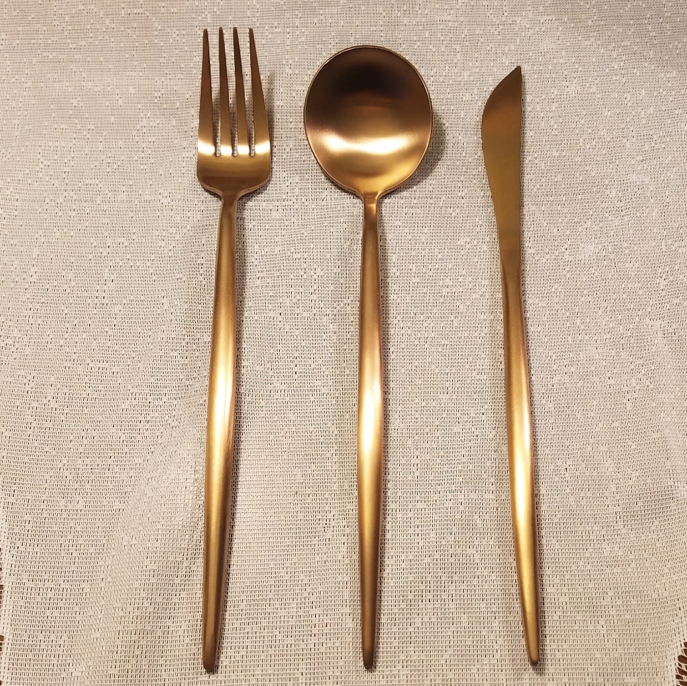 8-Person Copper Rose Gold Flatware Set